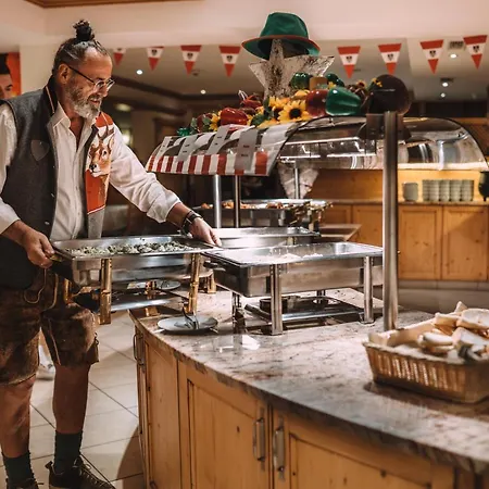 Austria - Inklusive Joker Card Im Sommer