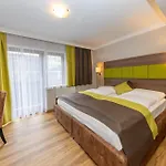 Austria - Inklusive Joker Card Im Sommer Hotel 4*