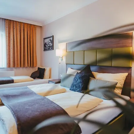 Austria 3*