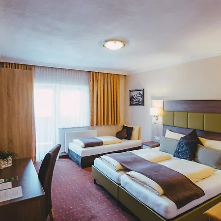 Austria Hotel 3*